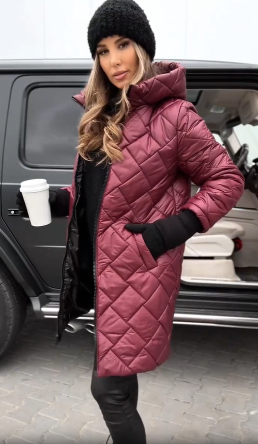 Margot | Elegant quilted down jacket with hood